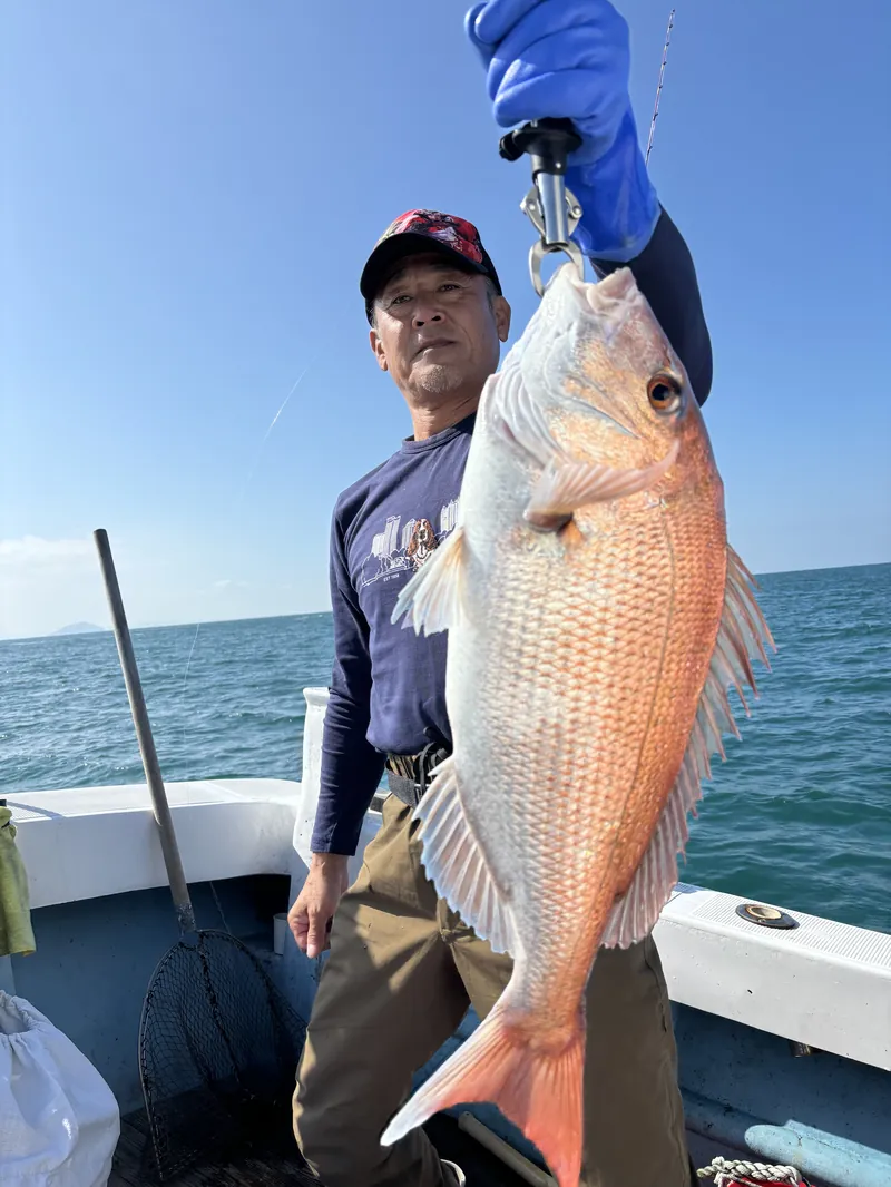 姪浜すばる 真鯛・タイ五目釣果（福岡・玄界灘の遊漁船）
