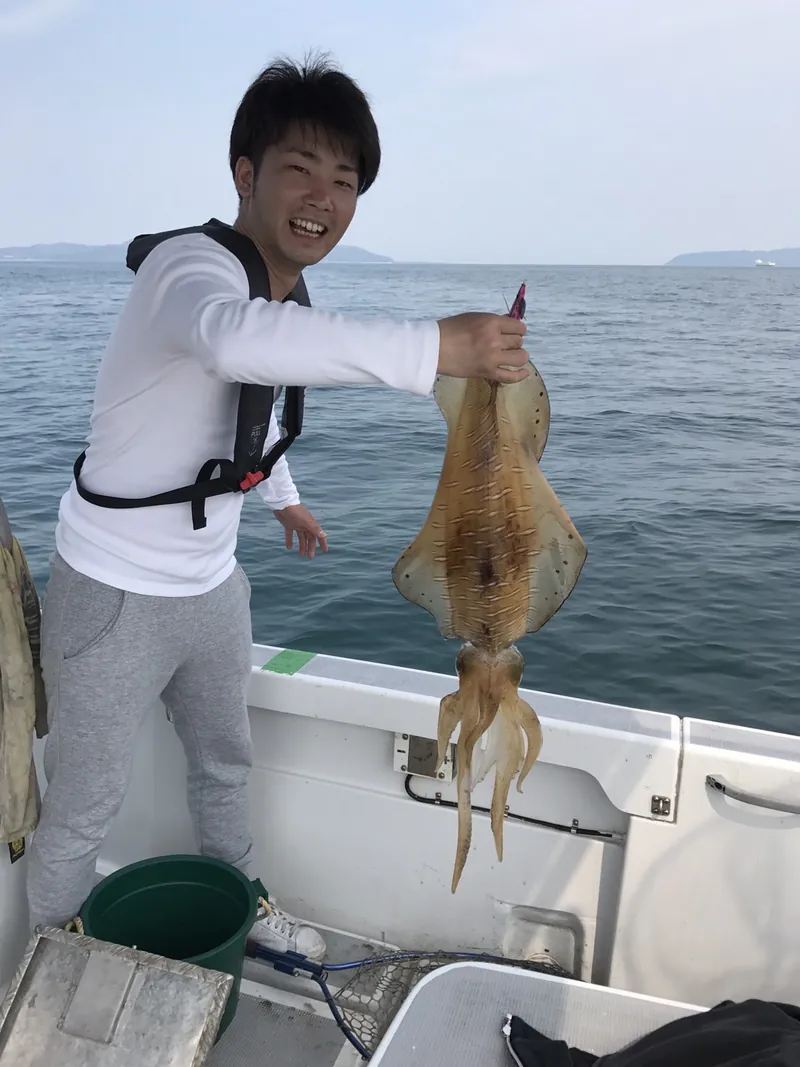 姪浜すばる ケンサキイカ・夜イカ釣果（福岡・玄界灘の遊漁船）