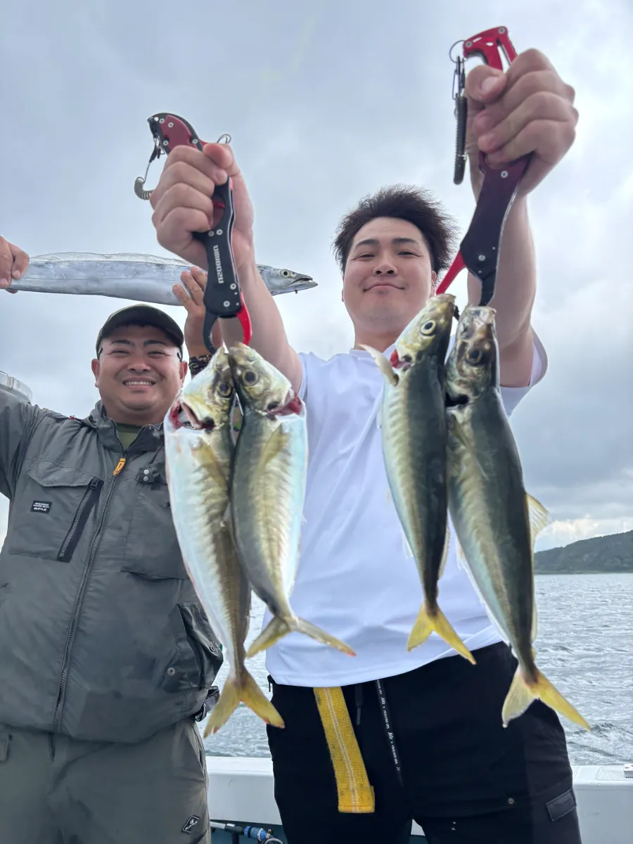 姪浜すばる アジ・バチコン釣果（福岡・博多湾の遊漁船）